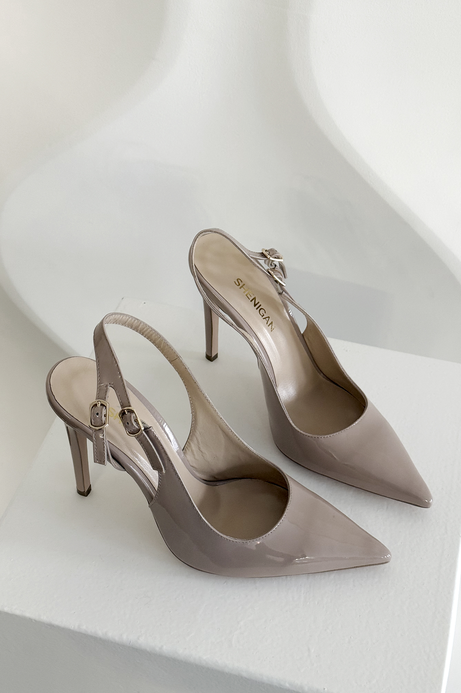 Босоножки жен.АРТ.4901,беж,н.л/н.к