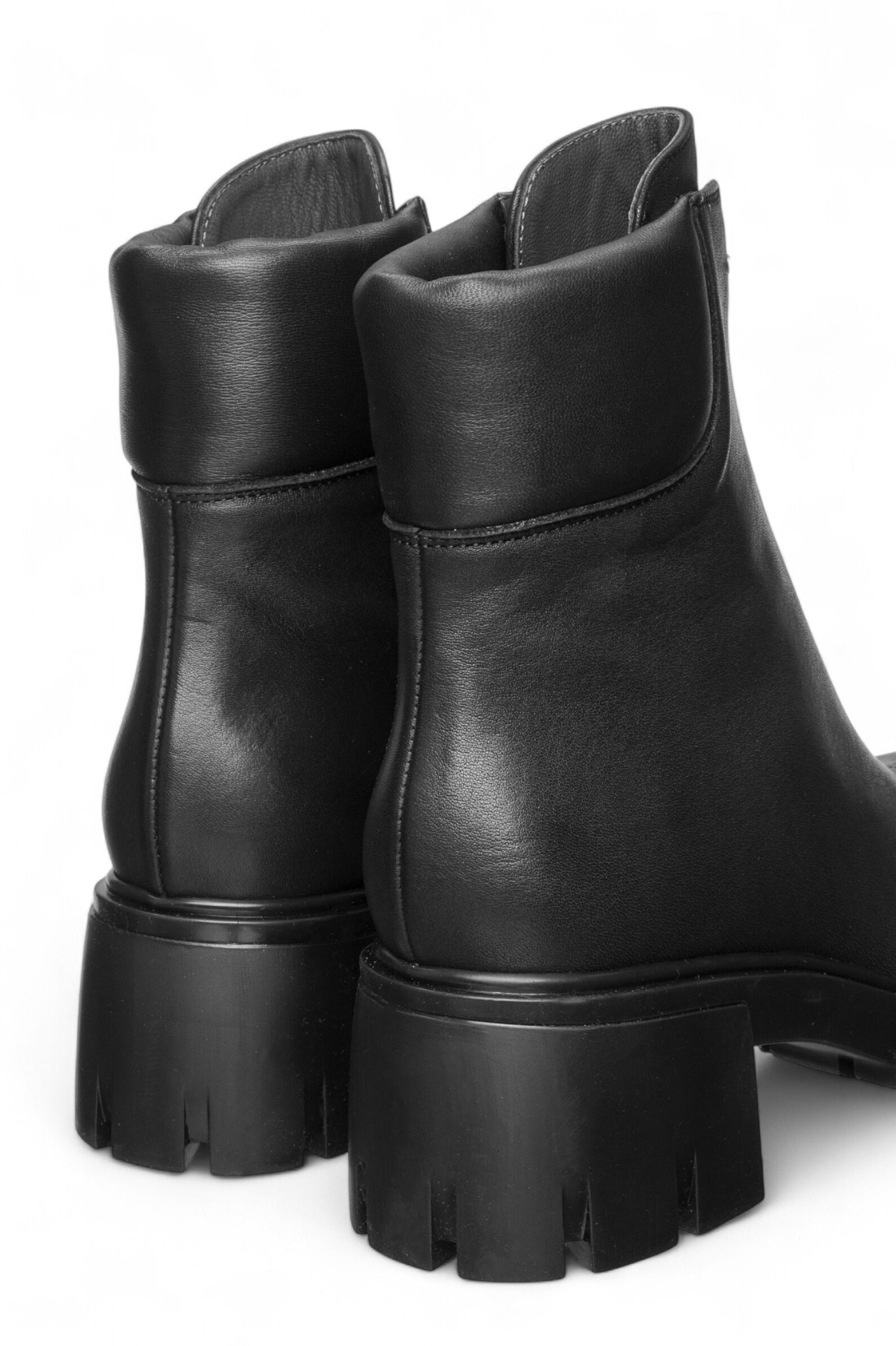 Ботинки жен.АРТ.7065,чер,н.к/н.к