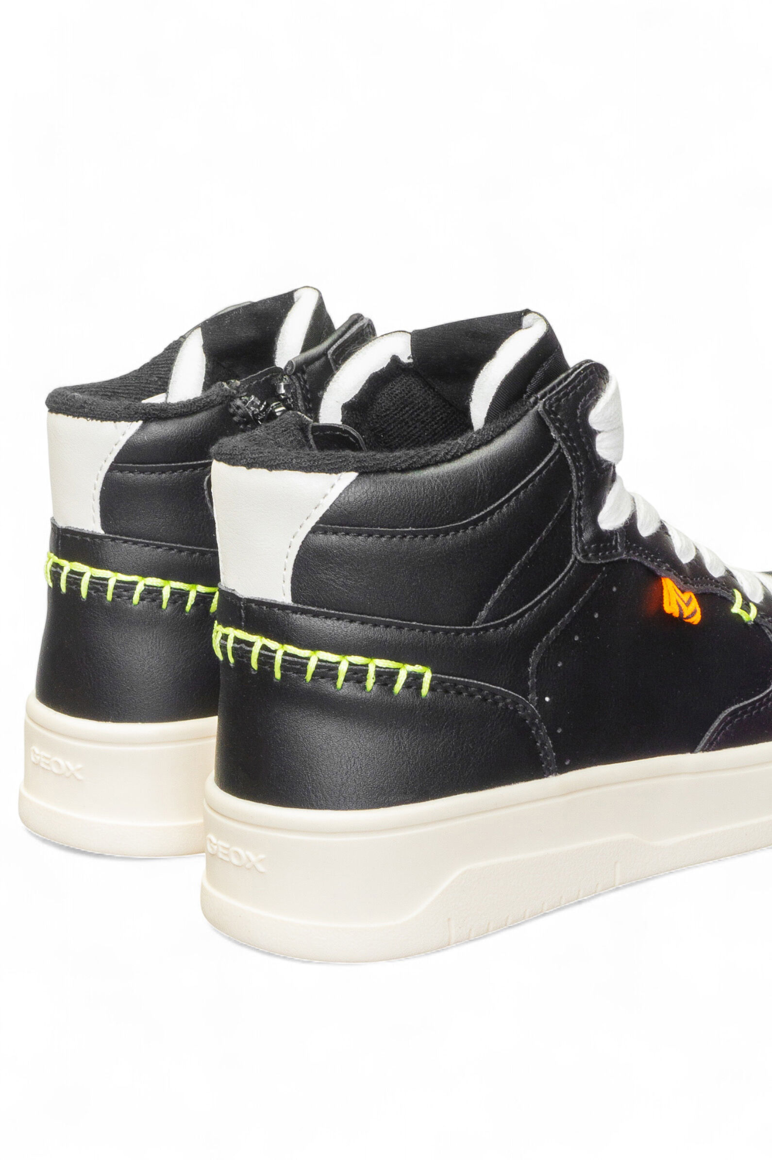 Ботинки АРТ.J56NLA,чер,и.к/тек